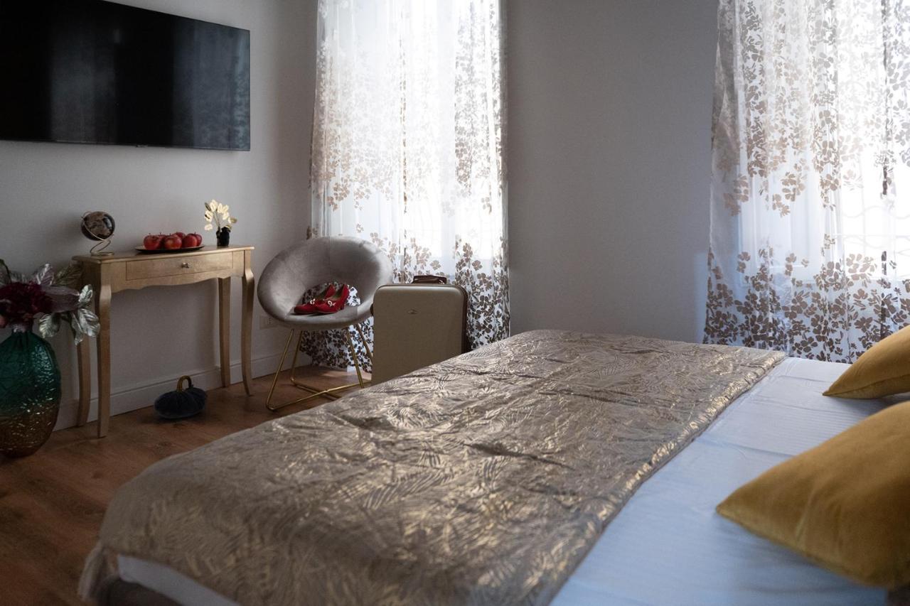 Pantheon Chic Apartment Rome Luaran gambar